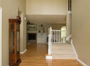 9285 Bluestone Cir, Indianapolis, IN