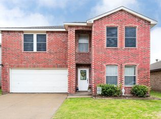 4333 Meadowknoll Dr, Fort Worth, TX 76123