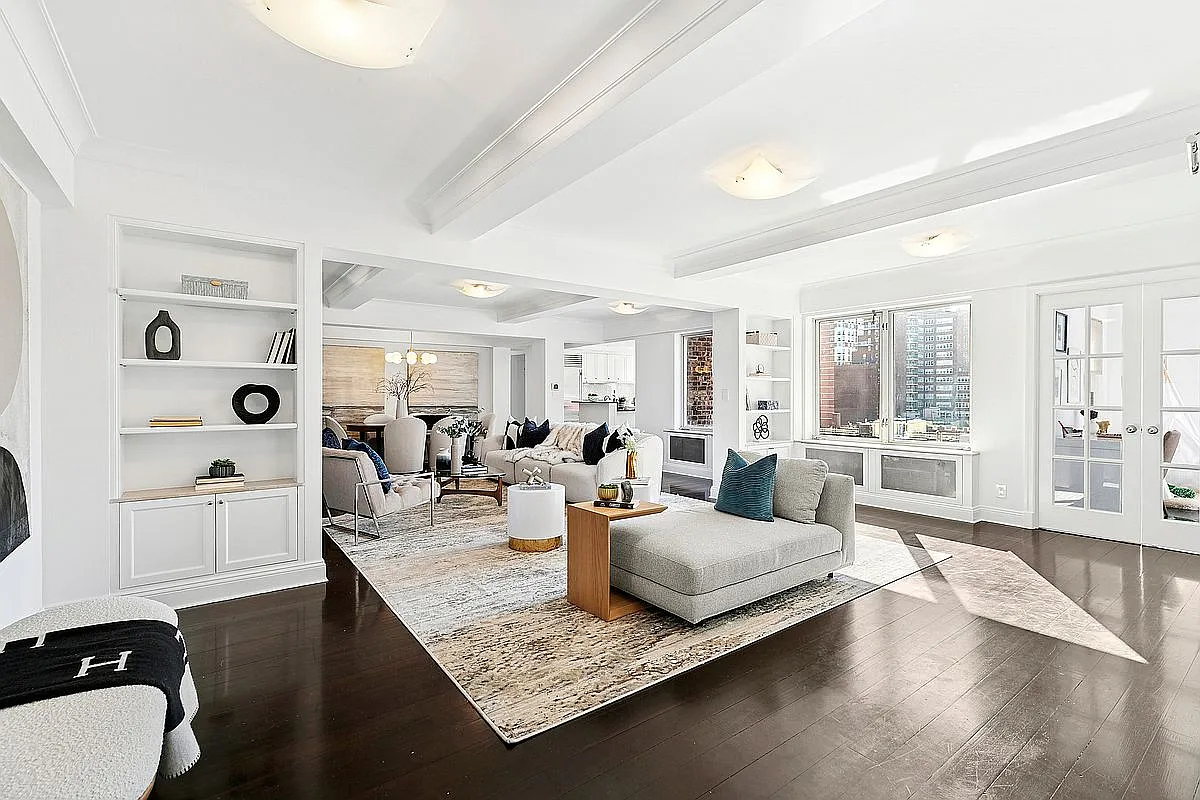 330 E 79th St APT 10A photo 1