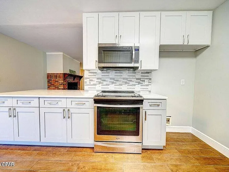 350 Greenwood Cir — Photo 17