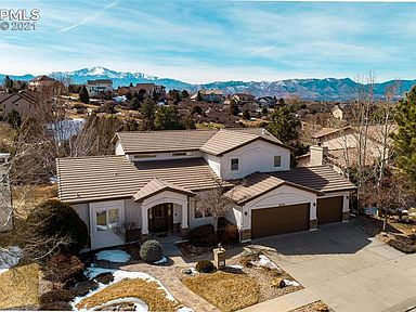 wells fargo colorado springs hours