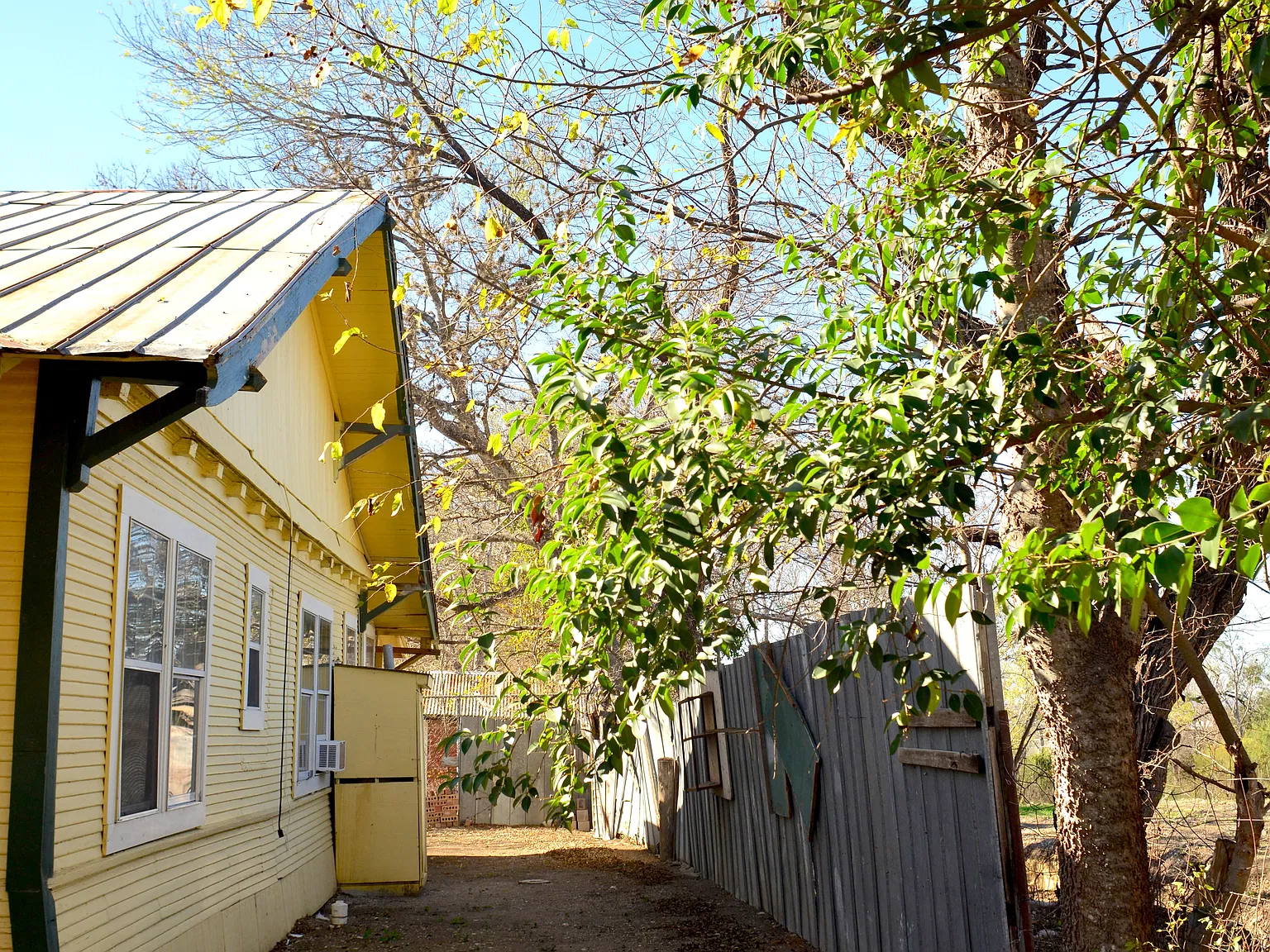 3 bed, 2.5 bath, 1850 sqft, $1,450 — Photo 4