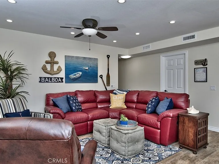 1509 E Balboa Blvd #A — Photo 13