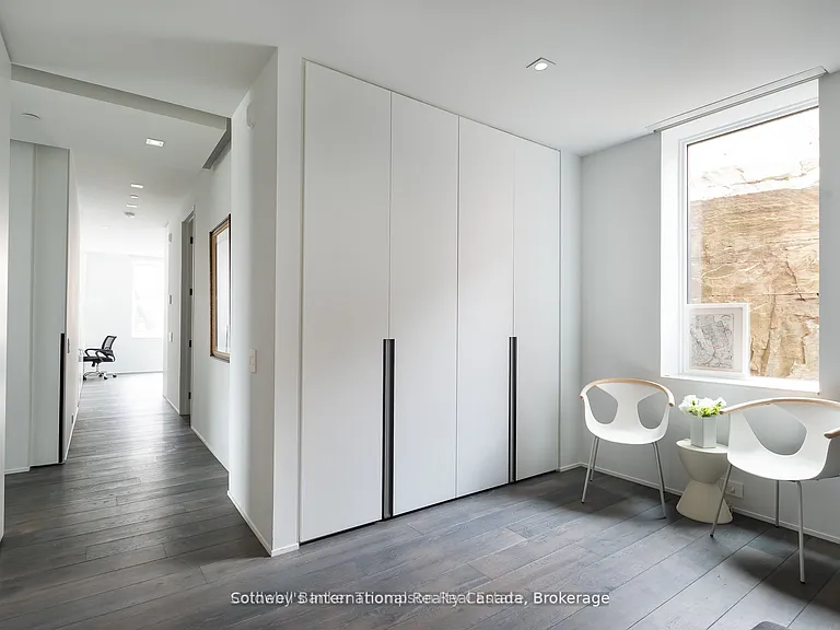 727 Grandview Dr N #101 — Photo 31
