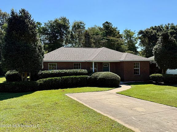 3rd image of 101 Maci Ln