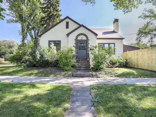 1102 14th St S, Fargo, ND 58103