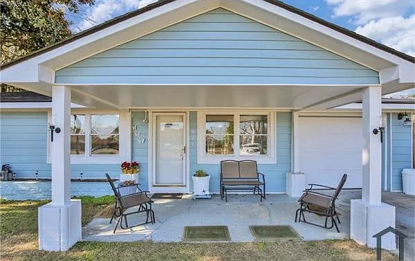 3 bed, 973 sqft, $1,650 — Photo 3