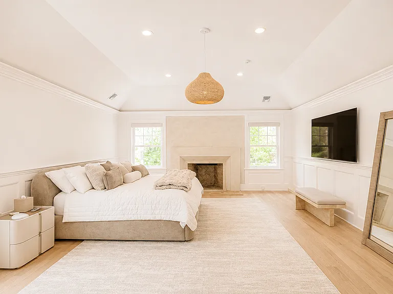 13 Dering Ln — Photo 11