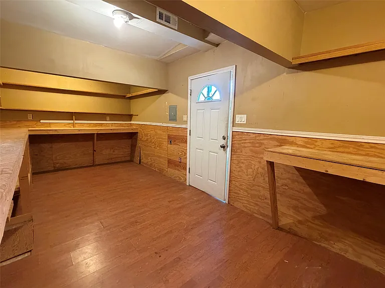 13323 Wells River Dr — Photo 22