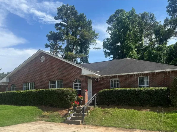 1145-1147 Northlake Dr, Auburn, AL 36832