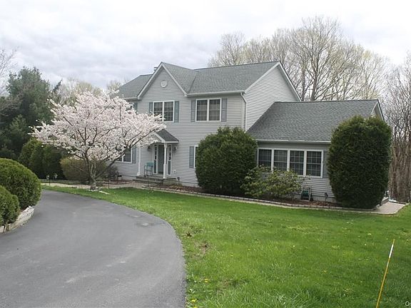 2nd image of 63 Alona Dr