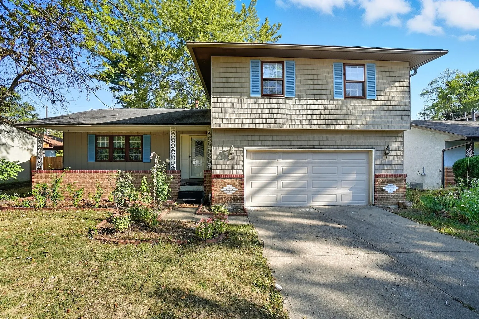 1722 Blue Ash Pl photo 1