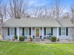 202 Stone Side Ct, Taylorsville, KY 40071