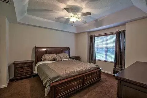 4 bed, 1567 sqft, $2,200 — Photo 4