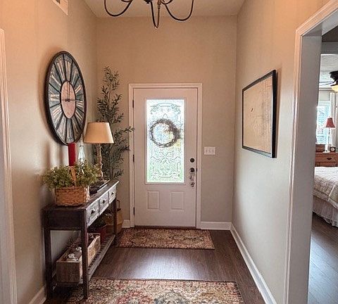 2nd image of 338 N Abbey Way