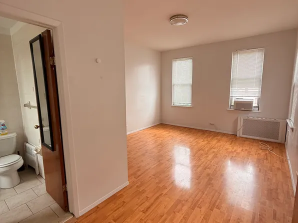 32-29 46th Street image 1 of 8