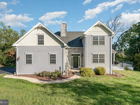 531 Dogwood Dr, York, PA 17406