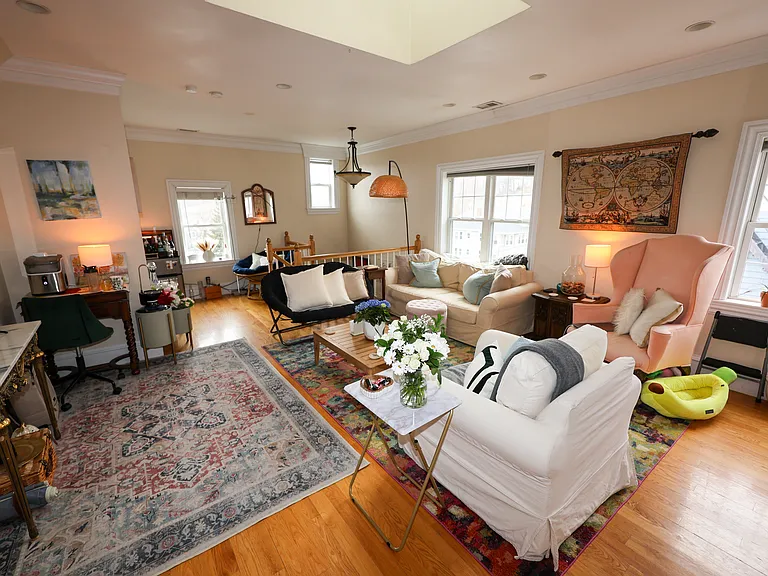 55 Hobart St #2 — Photo 21