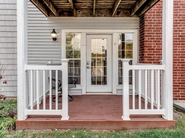 913 Harbor House Drive #4, Madison, WI 53719