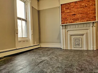 Rented by SCOUTBK.COM