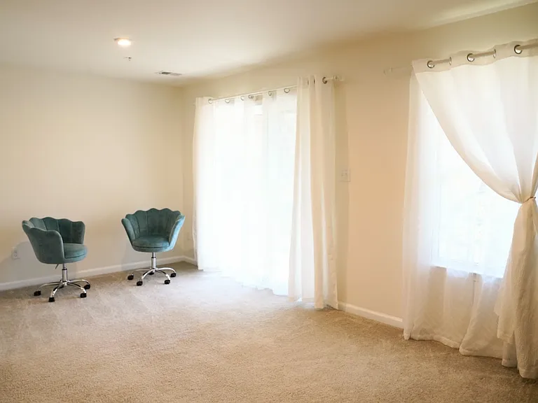 132 Mulberry Dr — Photo 4