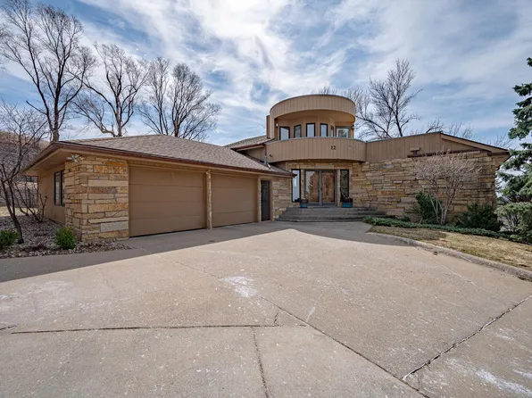 12 Deer Haven Dr, Sioux City, IA 51104