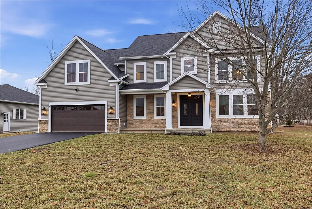 6 bed, 3.5 bath, 2696 sqft, $5,995 — Photo 3