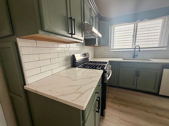 5th image of 6 Duncan Ct #2