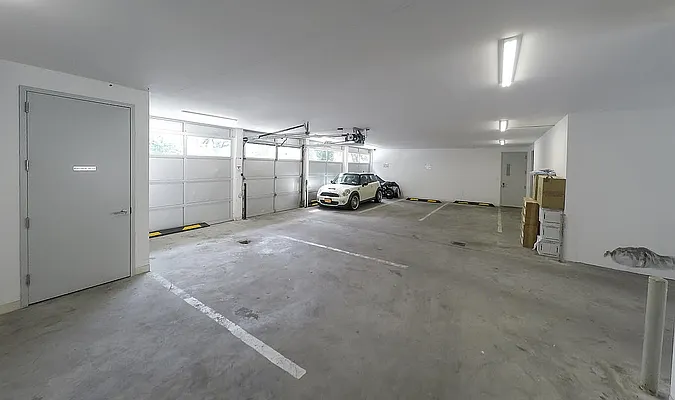 Rented by Cyberapts Management | media 14