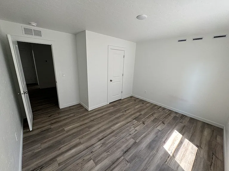 11002 W Hidden Point — Photo 9