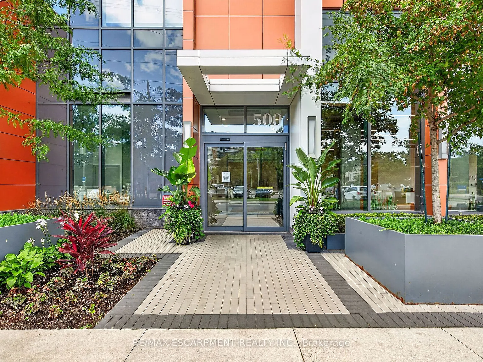 Illumina Condominium — Photo 3