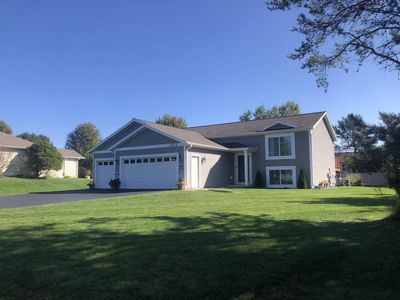 2212 MEADOW DRIVE, Kronenwetter, WI, 54455