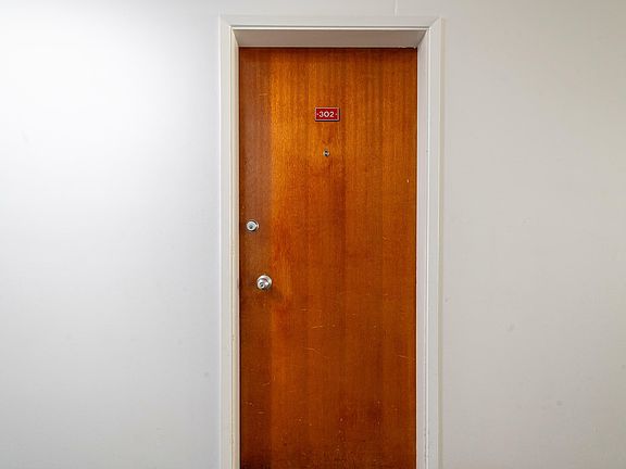 4th image of 14903 92nd Ave NW #302
