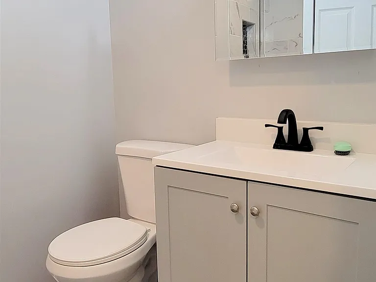 11-13 Wallis Ave #1 — Photo 13