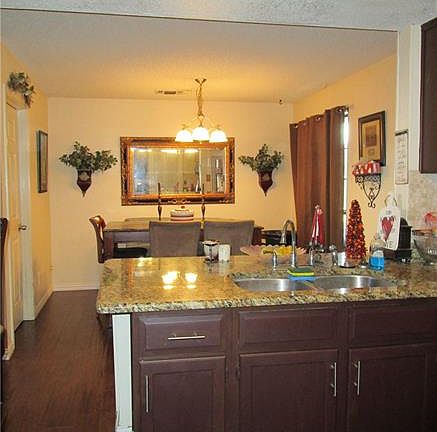 5th image of 407 Meadowcreek Dr