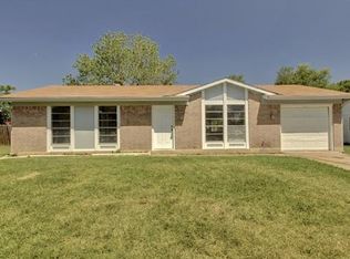1104 Green Downs Dr, Round Rock, TX 78664