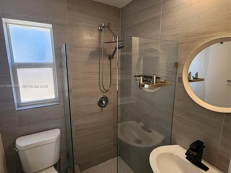 315 Walnut St #2 — Photo 16