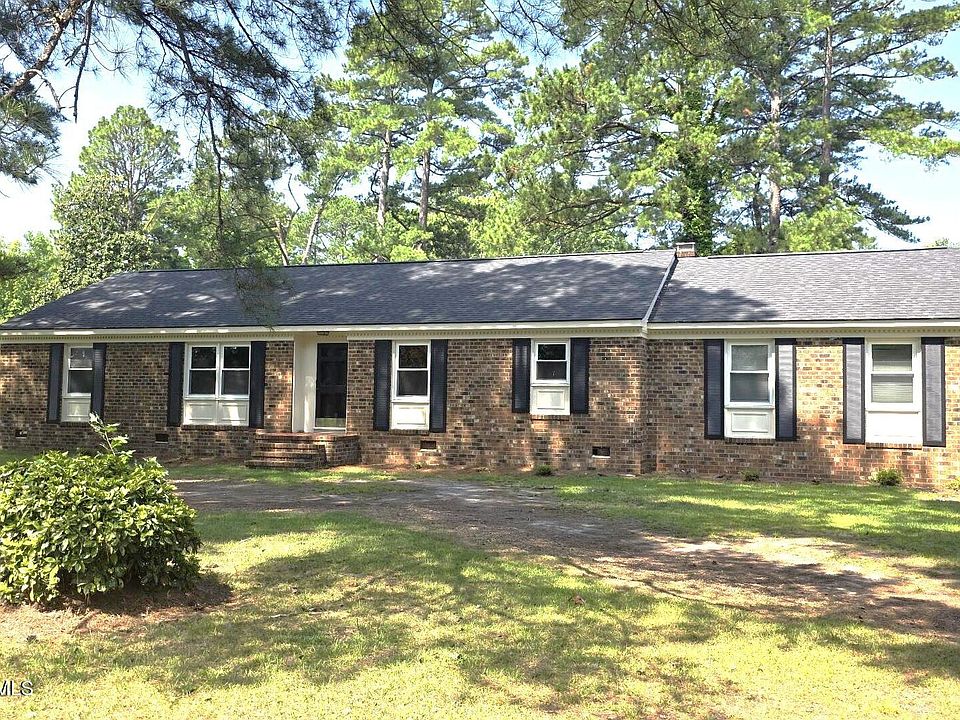 1st image of 800 Stone Dr