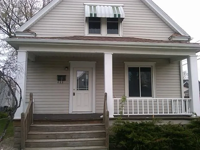 4911 20th Ave photo 1