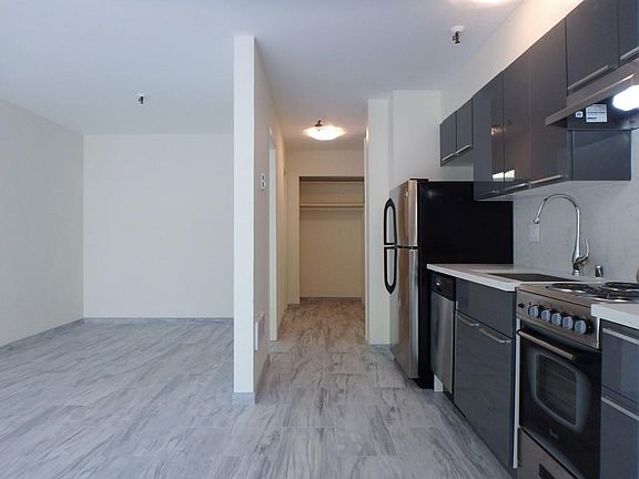 3rd image of 2300 Pacific Ave #Mgpu2s1hb