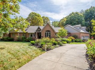 1034 Old Harper Rd, Crescent, PA 15046