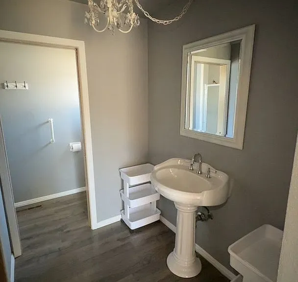 3504 W Cutler Ave — Photo 17