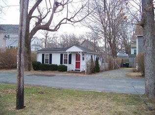 11 Crescent Ave, Falmouth, MA 02540