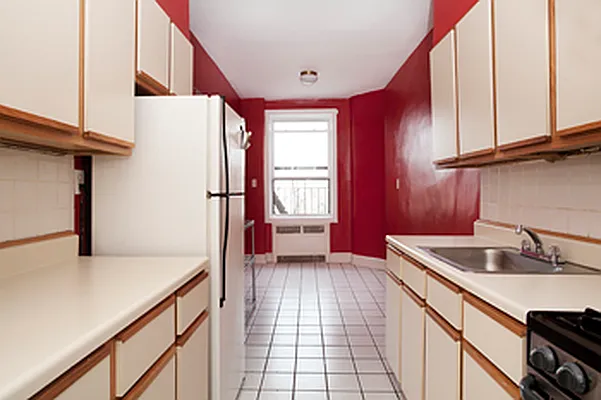 Sold by Brooklyn Hearth Realty | media 6