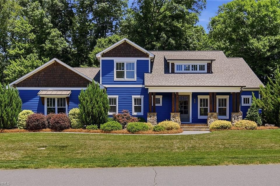 1st image of 527 Lissara Lodge Dr