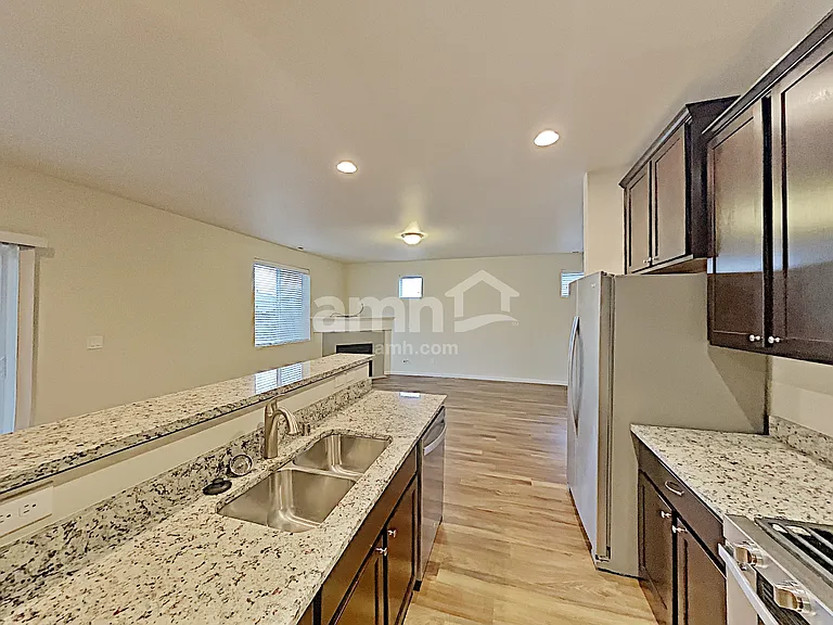 2668 Link Ave — Photo 4
