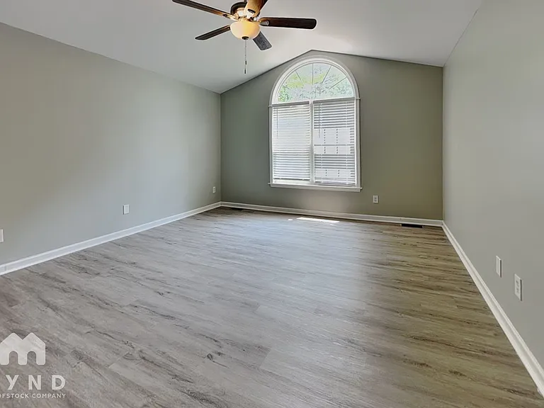 50 Sapphire Ct — Photo 9