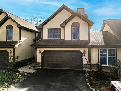 11782 Pebble Beach Dr, Genoa, IL, 60135