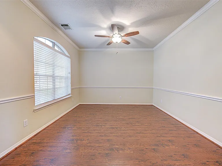 5007 Jade Cove Ct — Photo 9