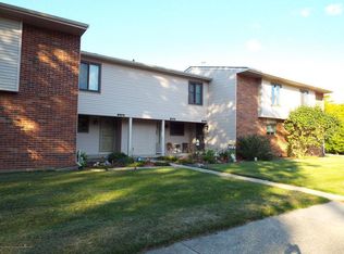 1736 Maple Rdg, Haslett, MI 48840